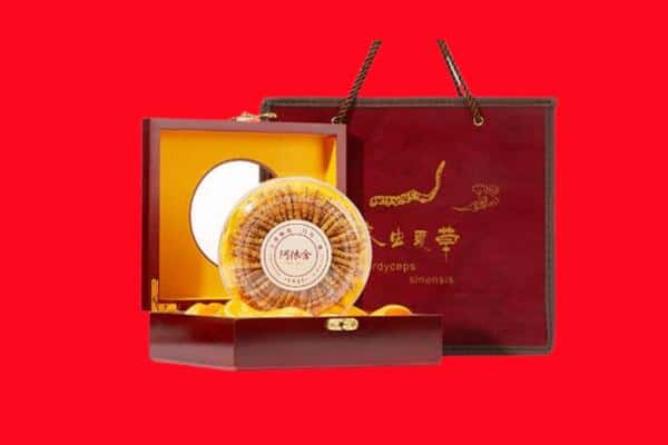收购资讯:周口市西华回收冬虫夏草是按克吗